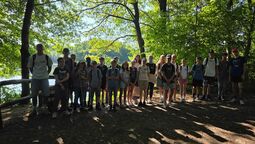 Vorschaubild Gruppenfoto