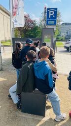 Vorschaubild Sitzbank mit Ladestation